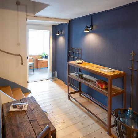 Kontor - Zentral Wohnen In アパート *