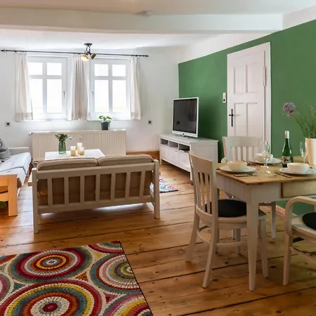Kontor - Zentral Wohnen In Apartment