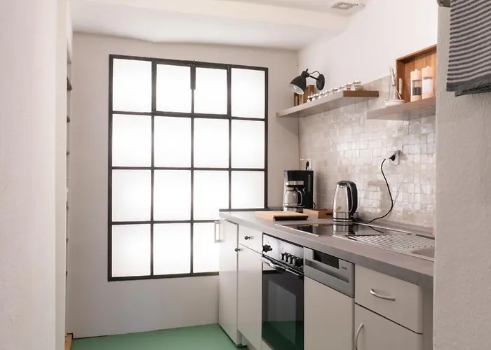 Apartman Kontor - Zentral Wohnen In *